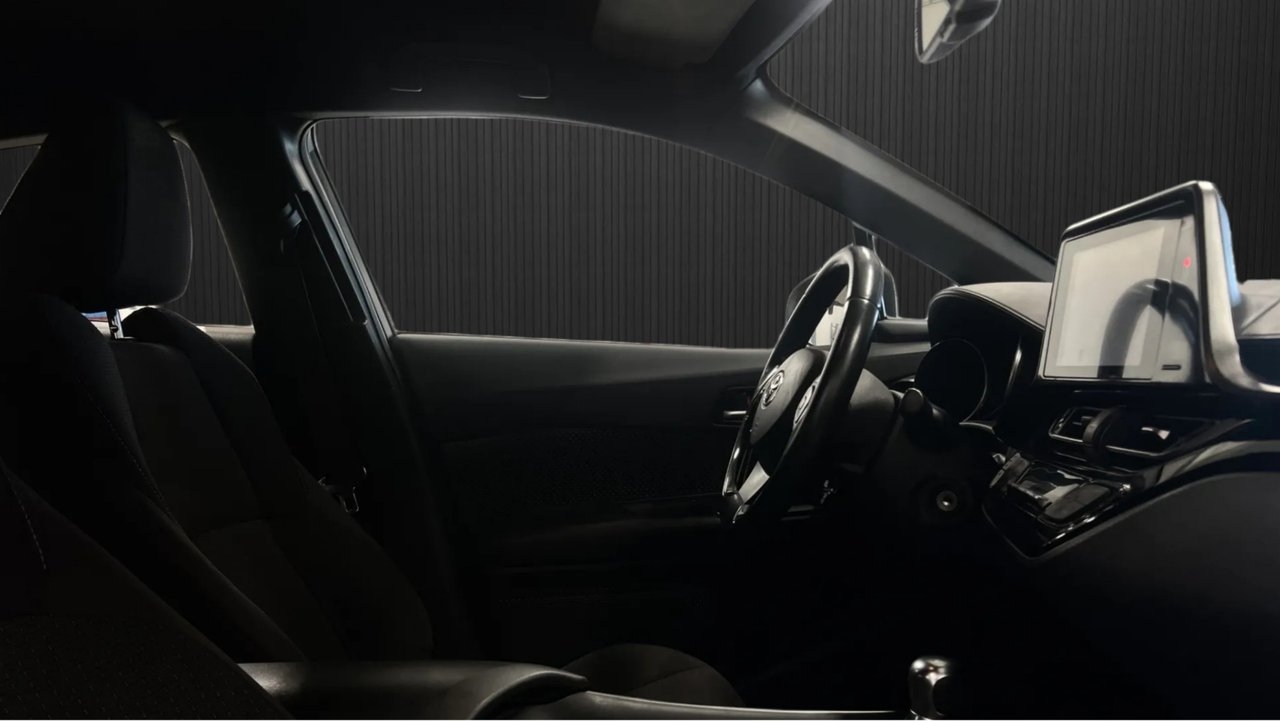 Toyota C-HR 2018, bild 7/10