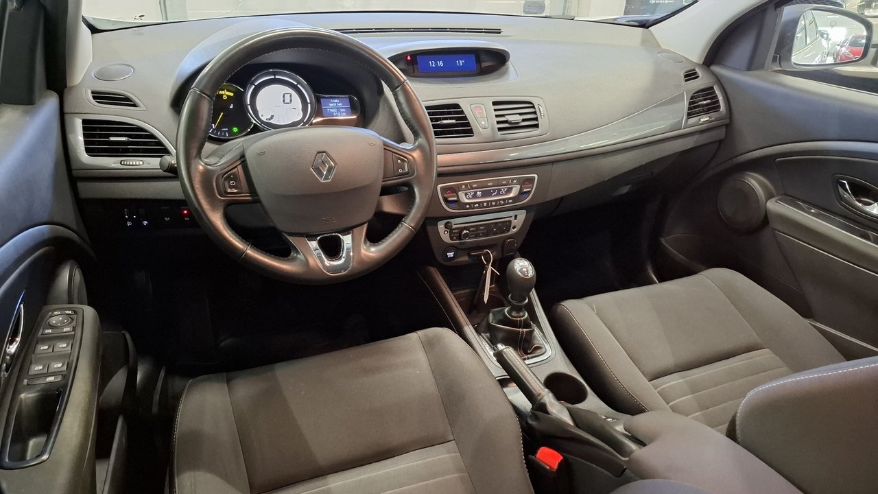 Renault Megane 2016, bild 2/20
