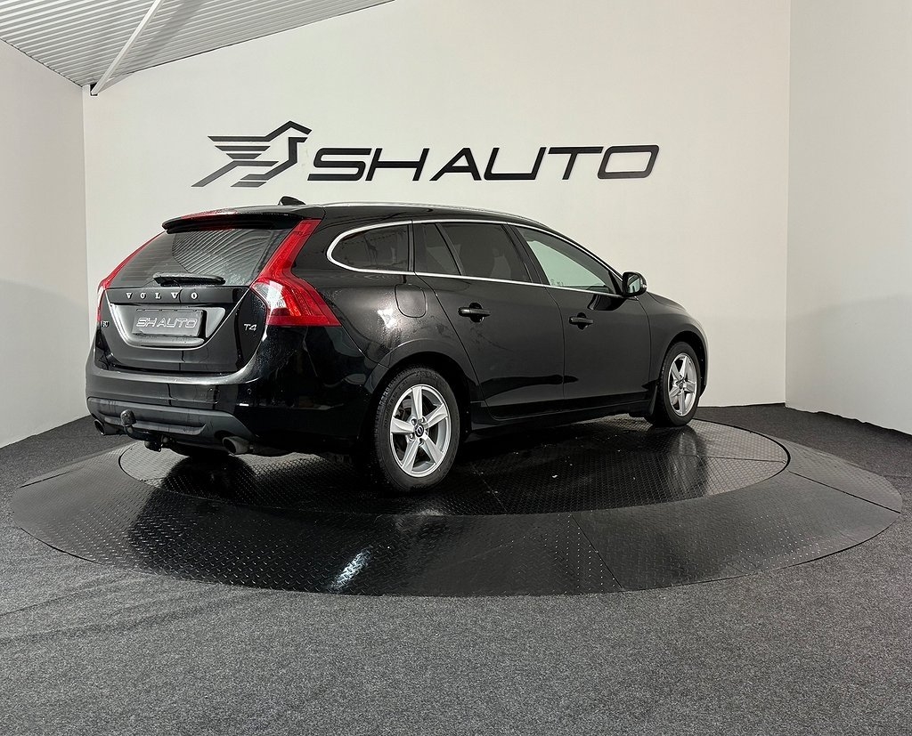 Volvo V60 T4 Powershift, 180hk Summum 2011, bild 5/21