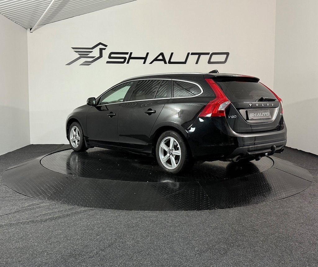 Volvo V60 T4 Powershift, 180hk Summum 2011, bild 7/21
