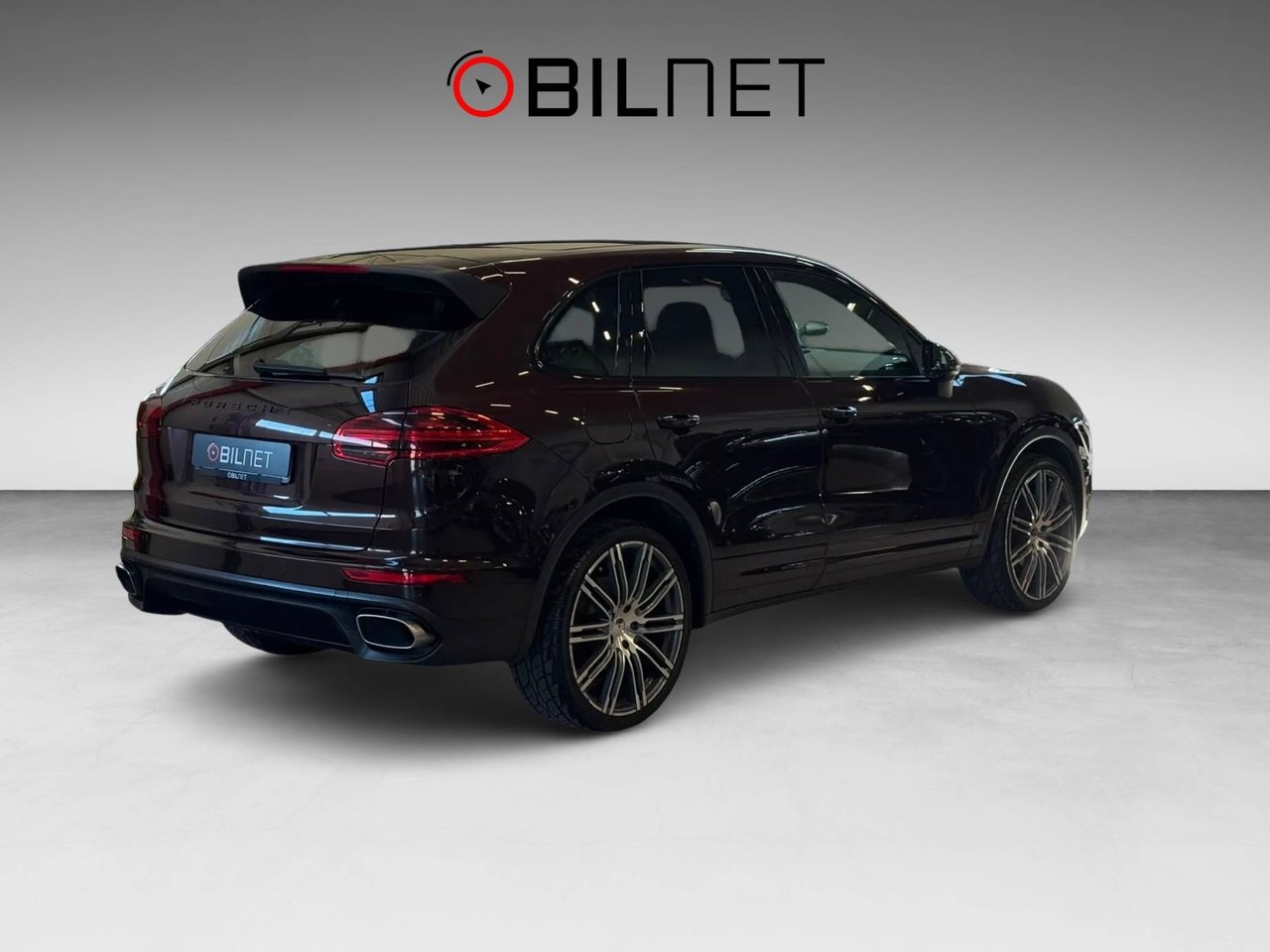 Porsche Cayenne 2016, kuva 2/26
