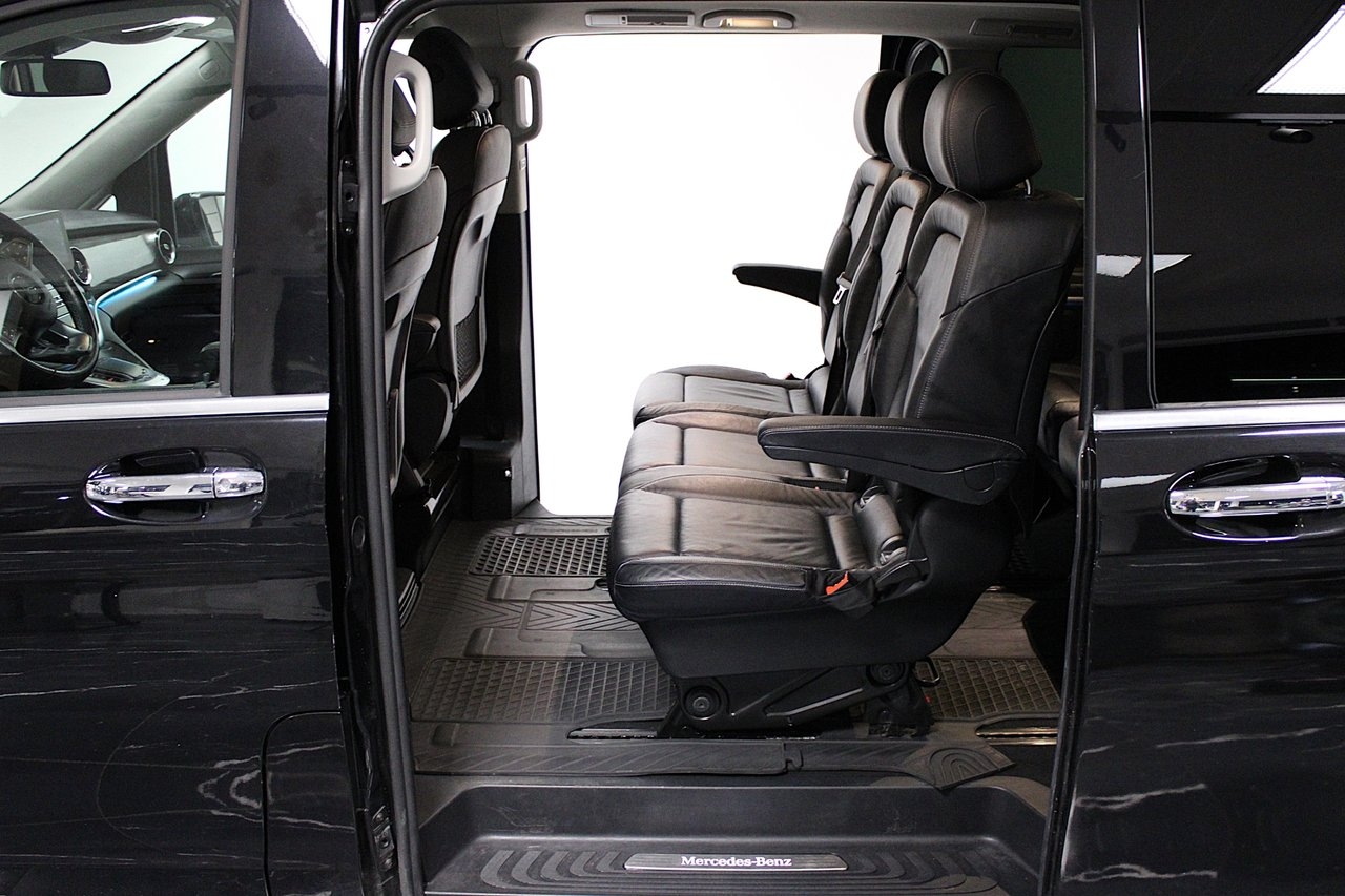 Mercedes-Benz V 2021, bild 7/10