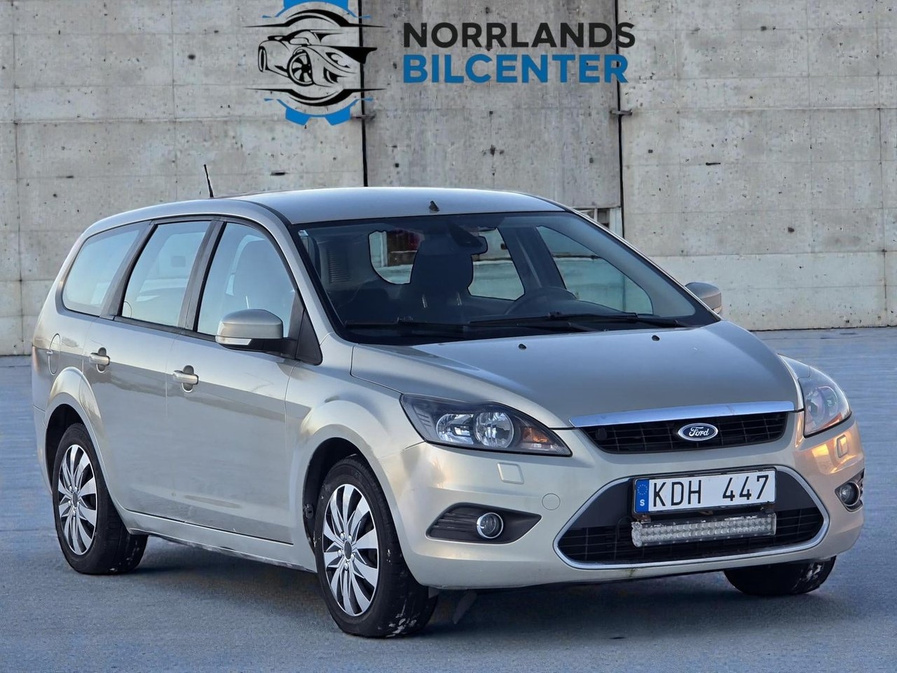 Ford Focus 2010, bild 2/10