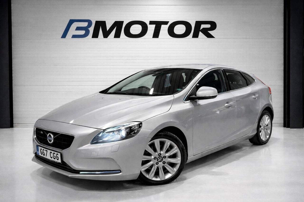 Volvo V40 D2 Momentum Euro 6 2016, bild 3/12