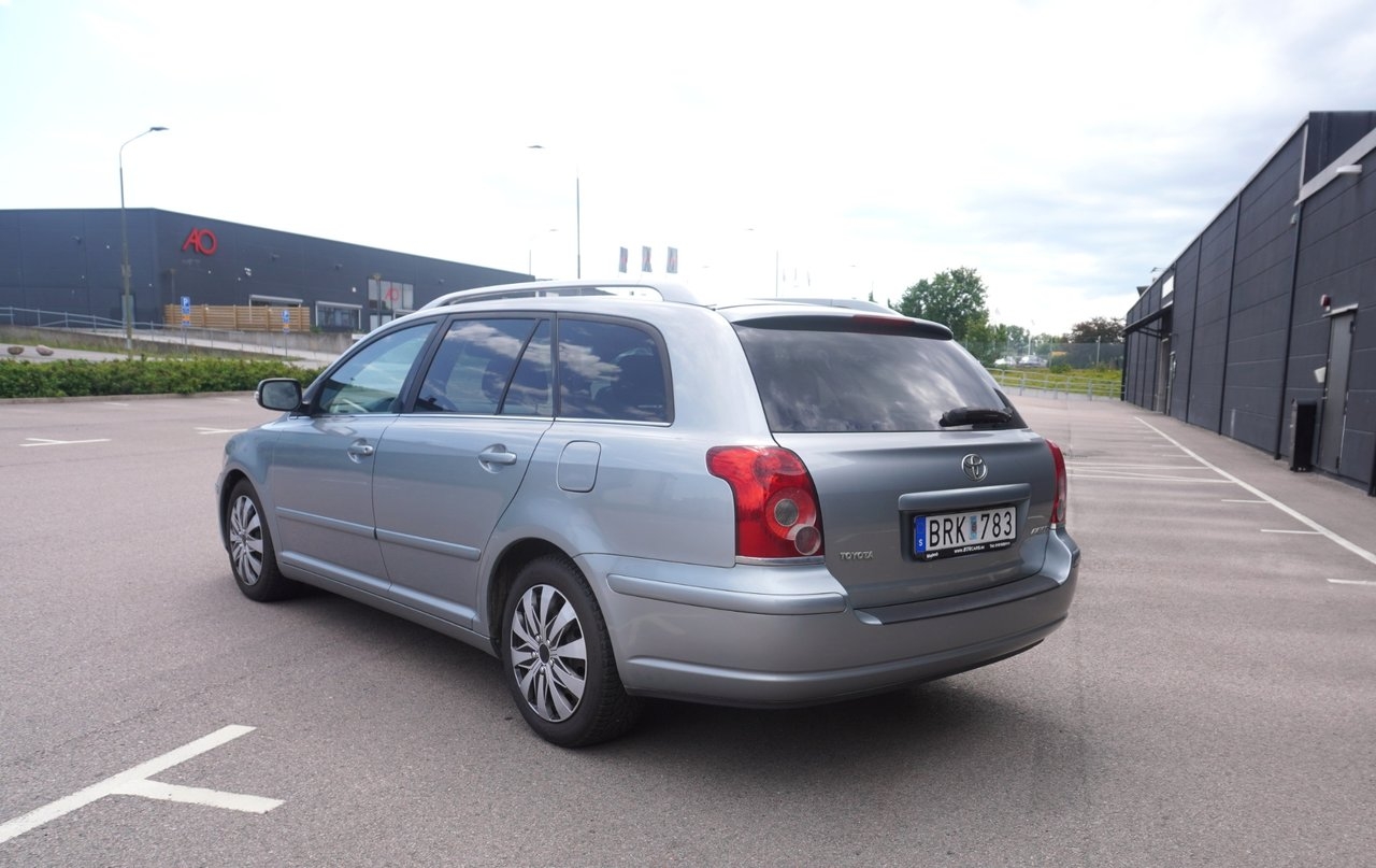 Toyota Avensis 2008, bild 3/14