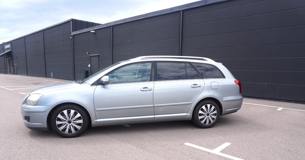 Toyota Avensis 2008, bild 2/14