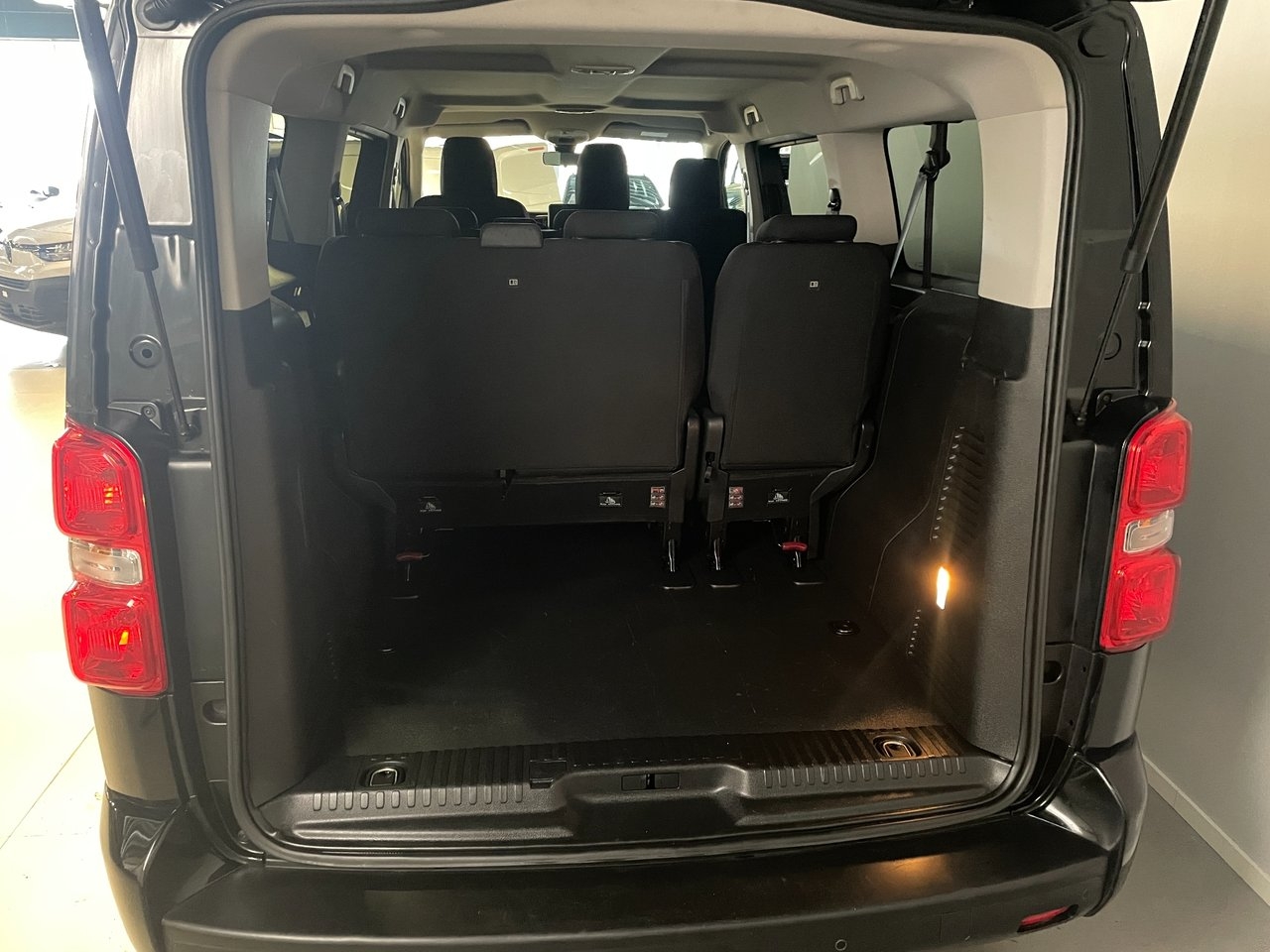 Citroen SpaceTourer 2022, photo 5/10