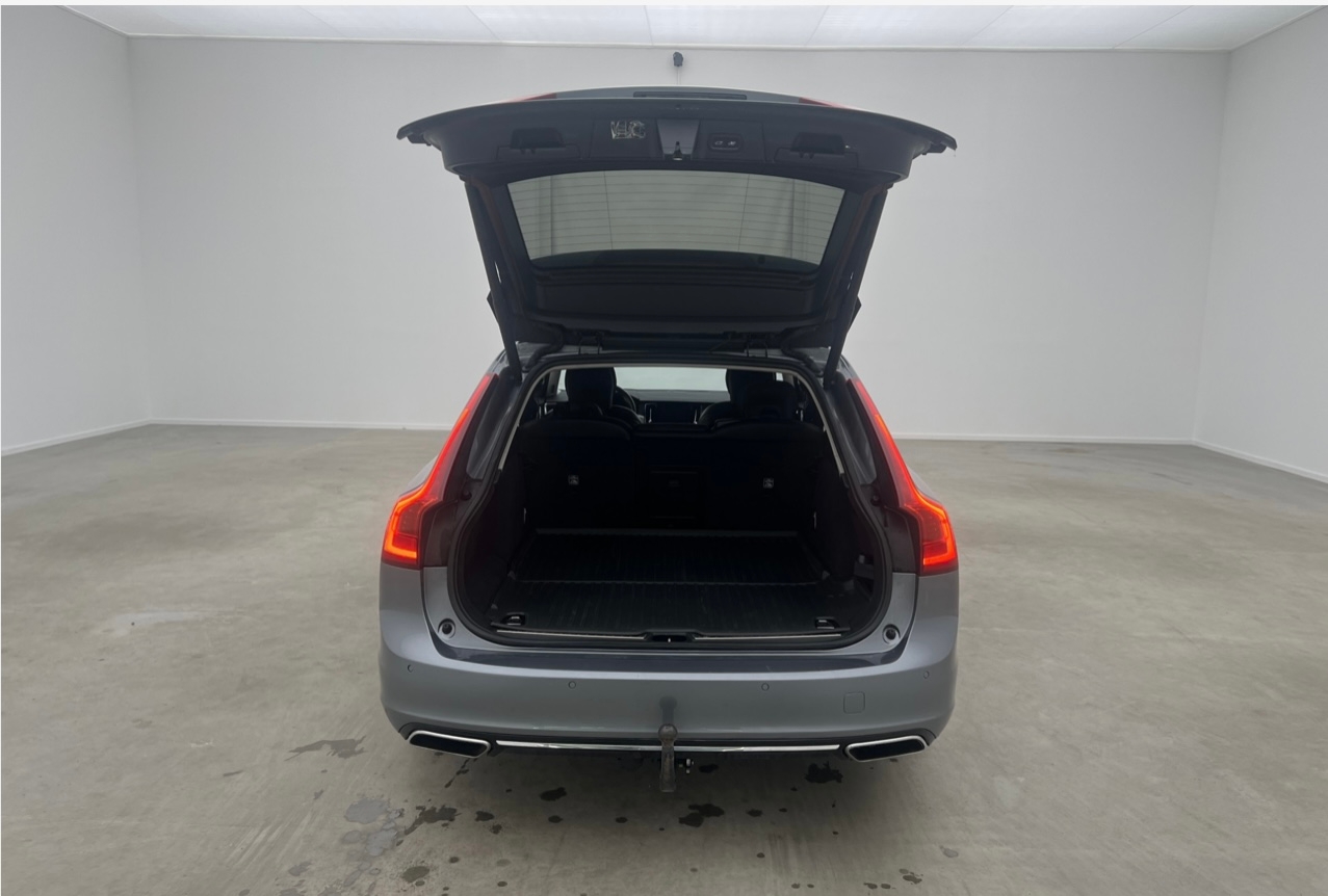 Volvo V90 D4 Geartronic 2019, photo 6/6