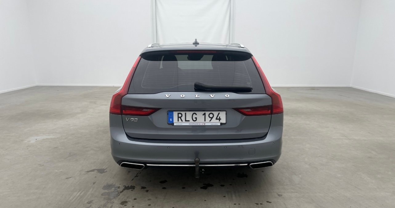 Volvo V90 D4 Geartronic 2019, photo 4/6