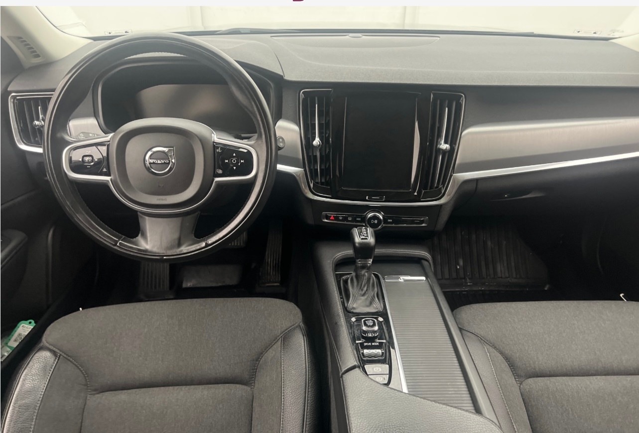 Volvo V90 D4 Geartronic 2019, photo 3/6