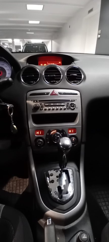 Peugeot 308 2008, bild 5/7