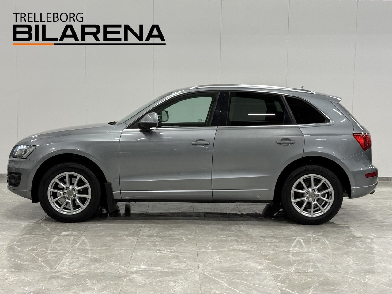 Audi Q5 2010, photo 5/23