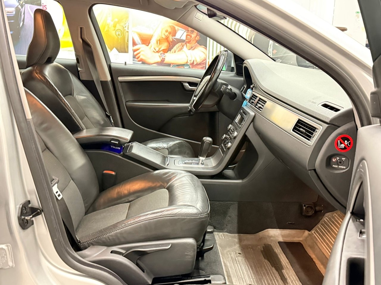 Volvo V70 2010, bild 4/15