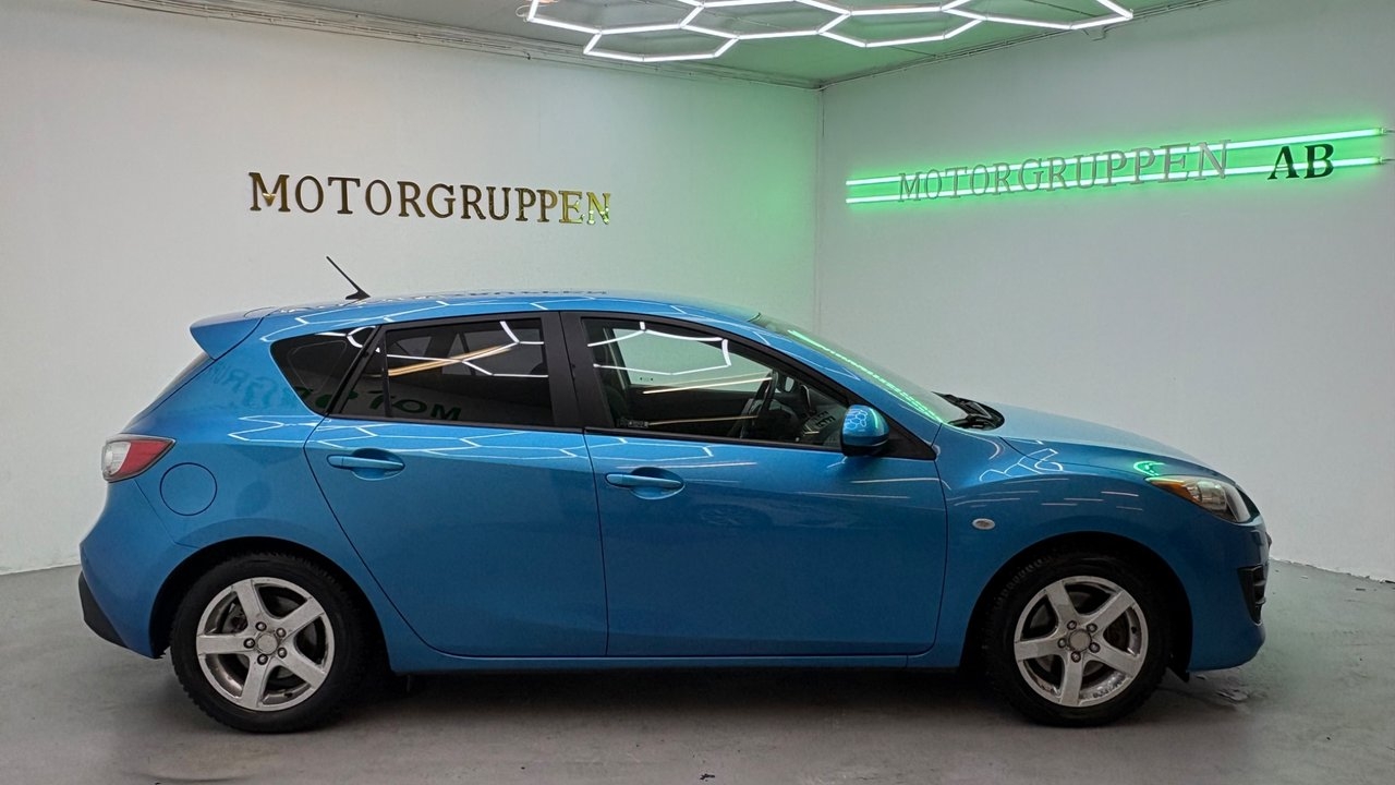 Mazda 3 2.0 MZR Automat Dubbelkommando 2011, bild 6/10