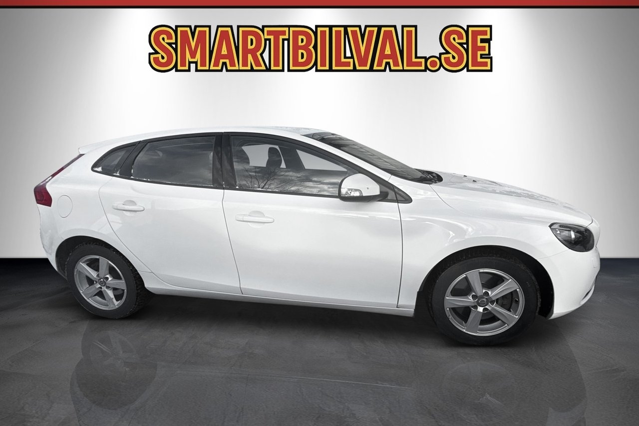 Volvo V40 D2 Aut Bränslevärmare 2017, bild 4/17