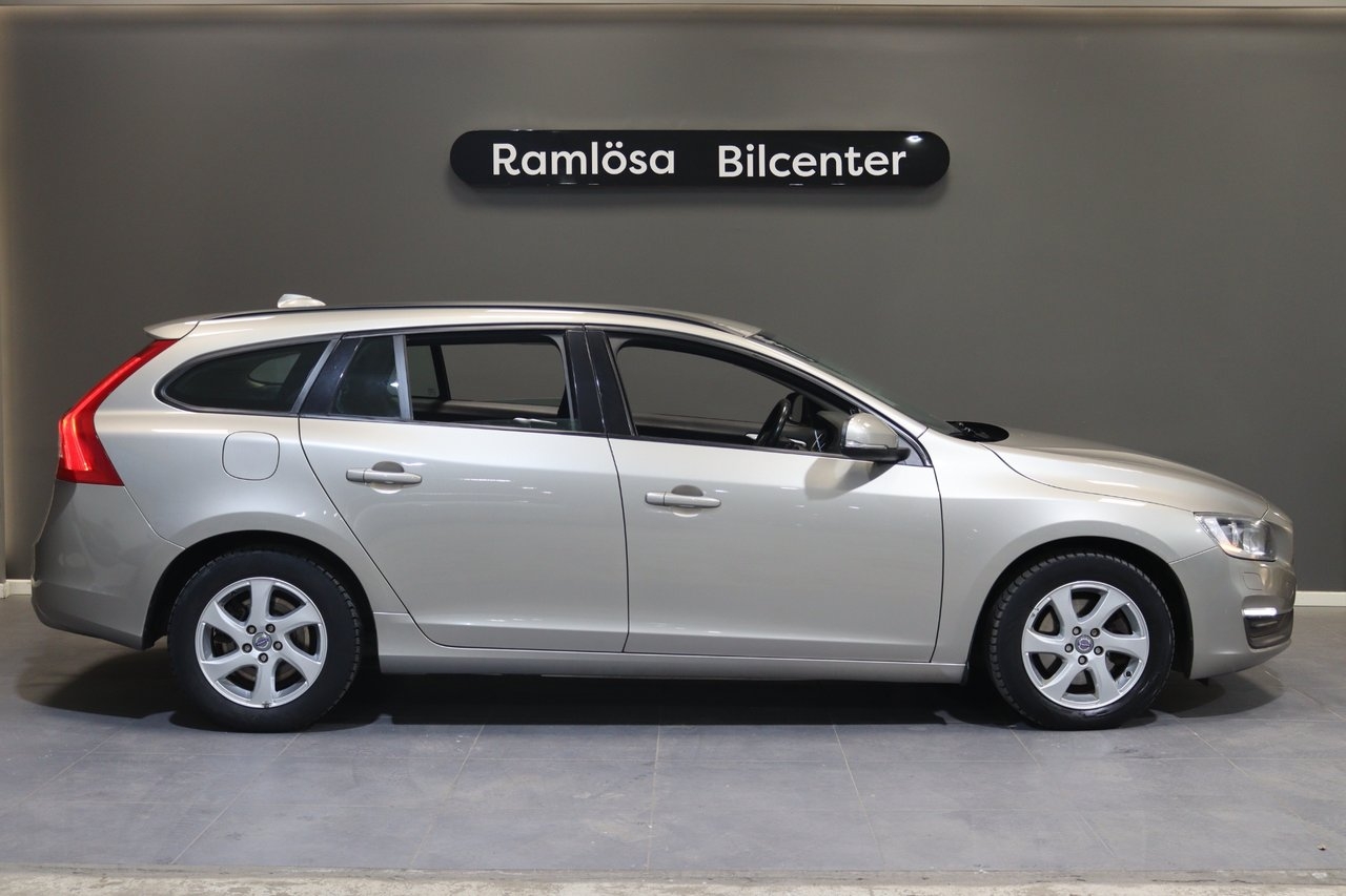 Volvo V60 D2 Powershift Kinetic Euro 5 2015, bild 3/10