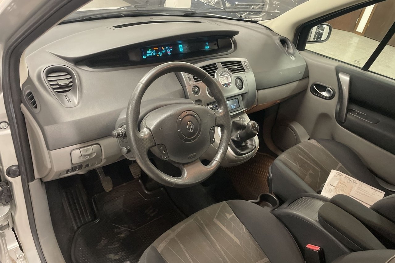Renault Scenic 2006, photo 7/12