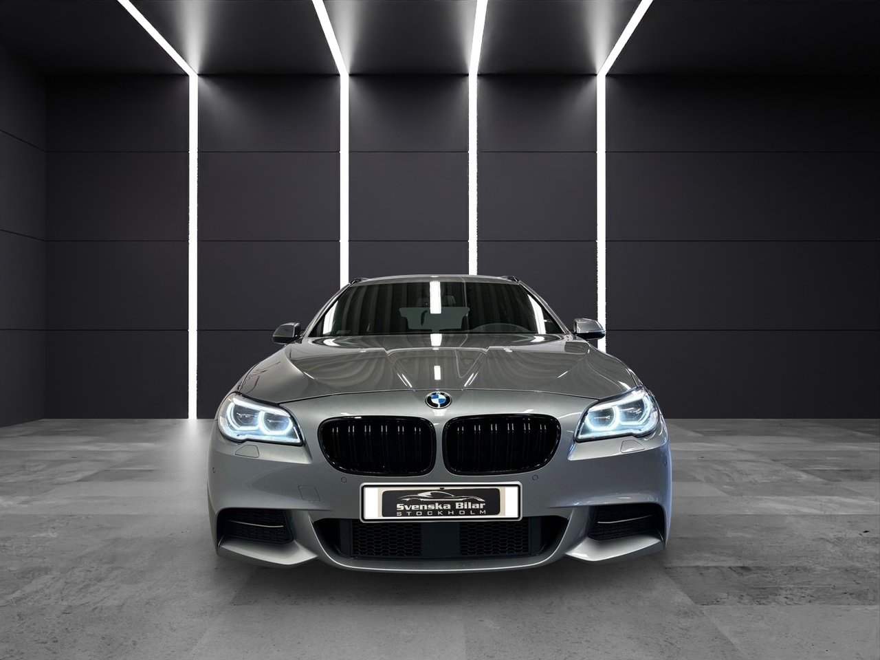 BMW 530 2017, bild 2/25