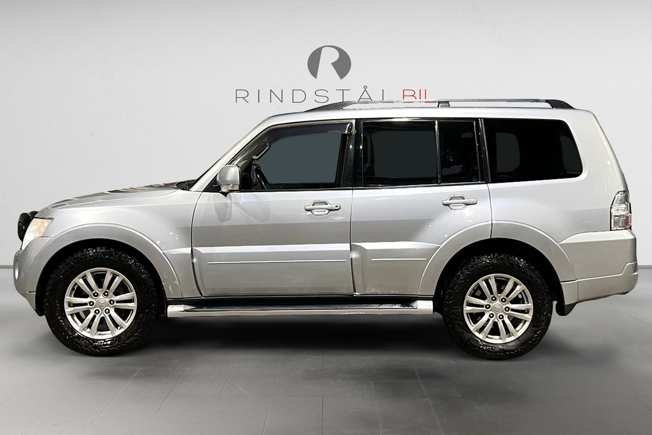 Mitsubishi Pajero 2012, photo 4/17