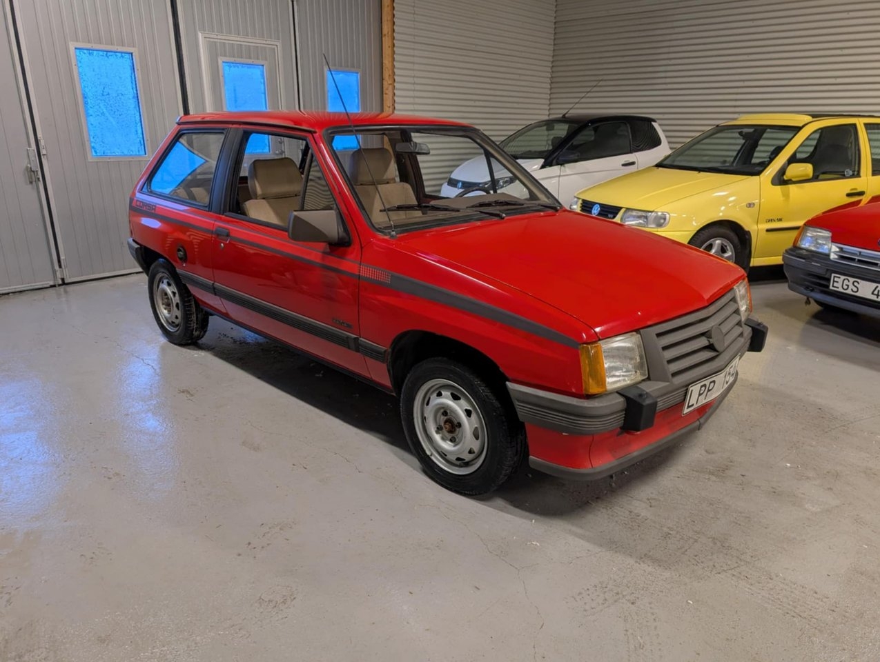 Opel Corsa 3-dörrar 1.2 54hk 1983, bild 4/10