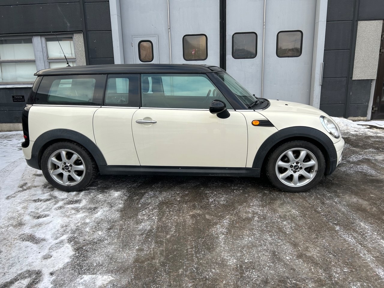 MINI Clubman