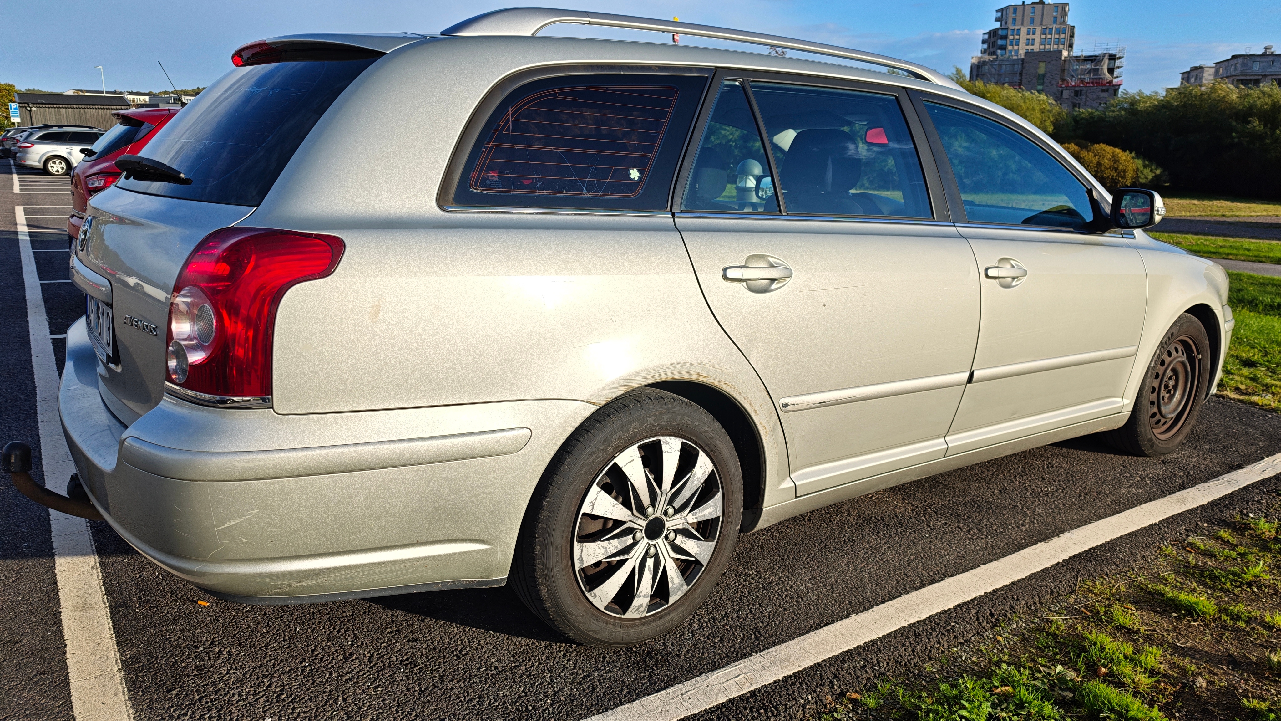 Toyota Avensis Kombi 1.8 VVT-i Manuell 2007, bild 3/10