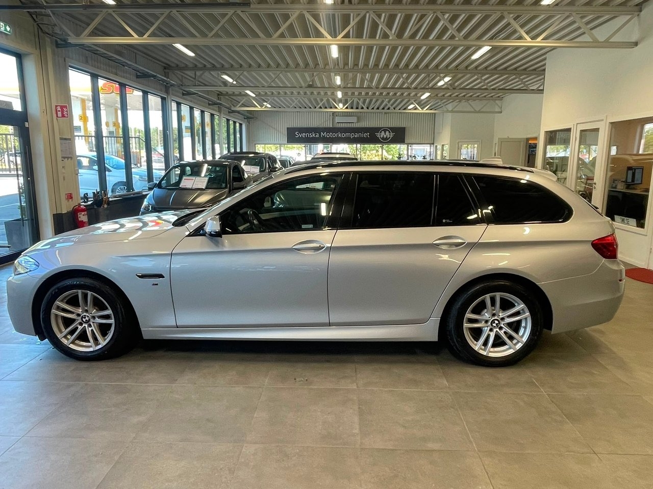 BMW 520 2017, bild 3/27