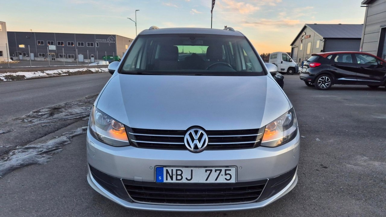 Volkswagen Sharan 2013, bild 3/15