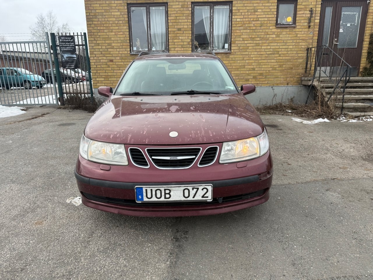 Saab 9-5 SportCombi 2.3t Vector Euro 3 2004, bild 2/10