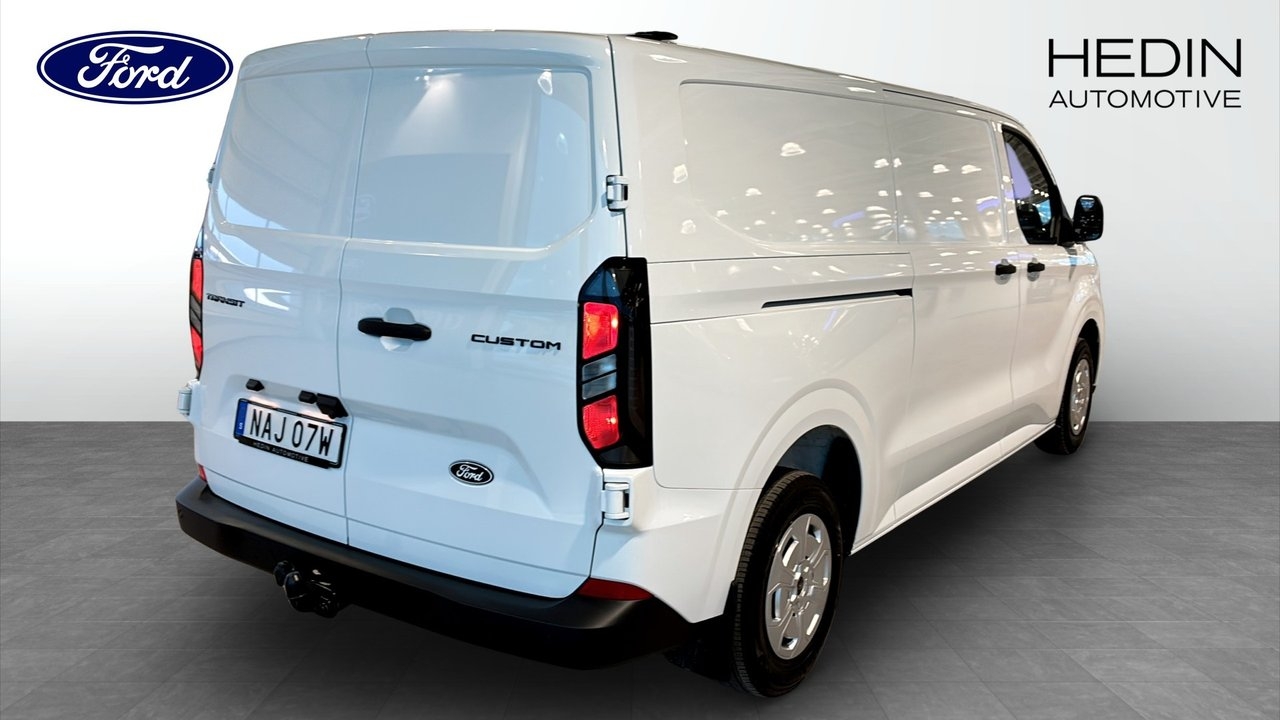 Ford Custom 2026, bild 2/9