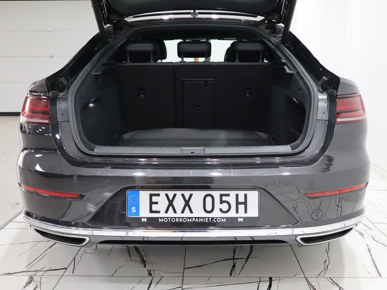 Volkswagen Arteon 2.0 TDI R-Line 4Motion 2019, bild 6/10