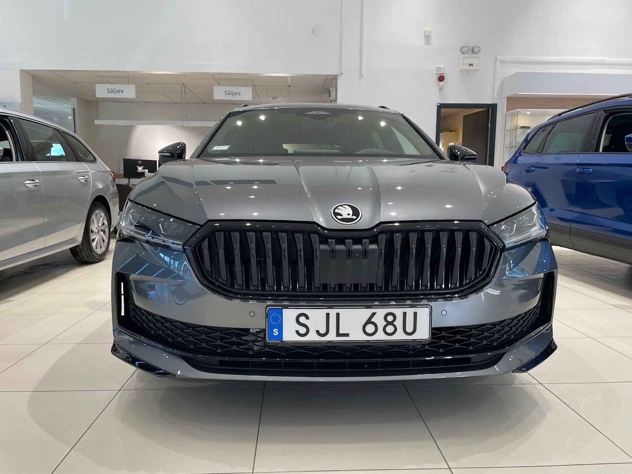 Skoda Superb 2026, bild 2/10