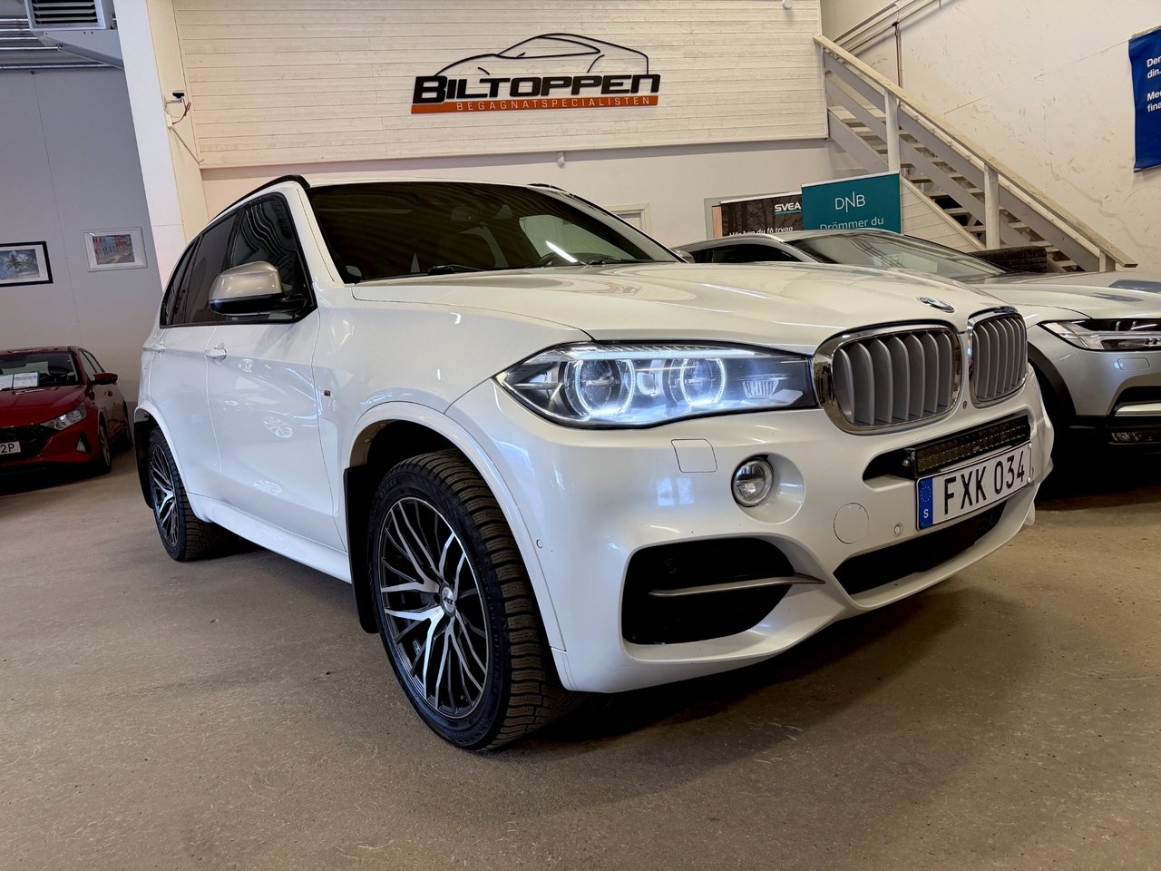 BMW X5 M 2016, bild 2/16
