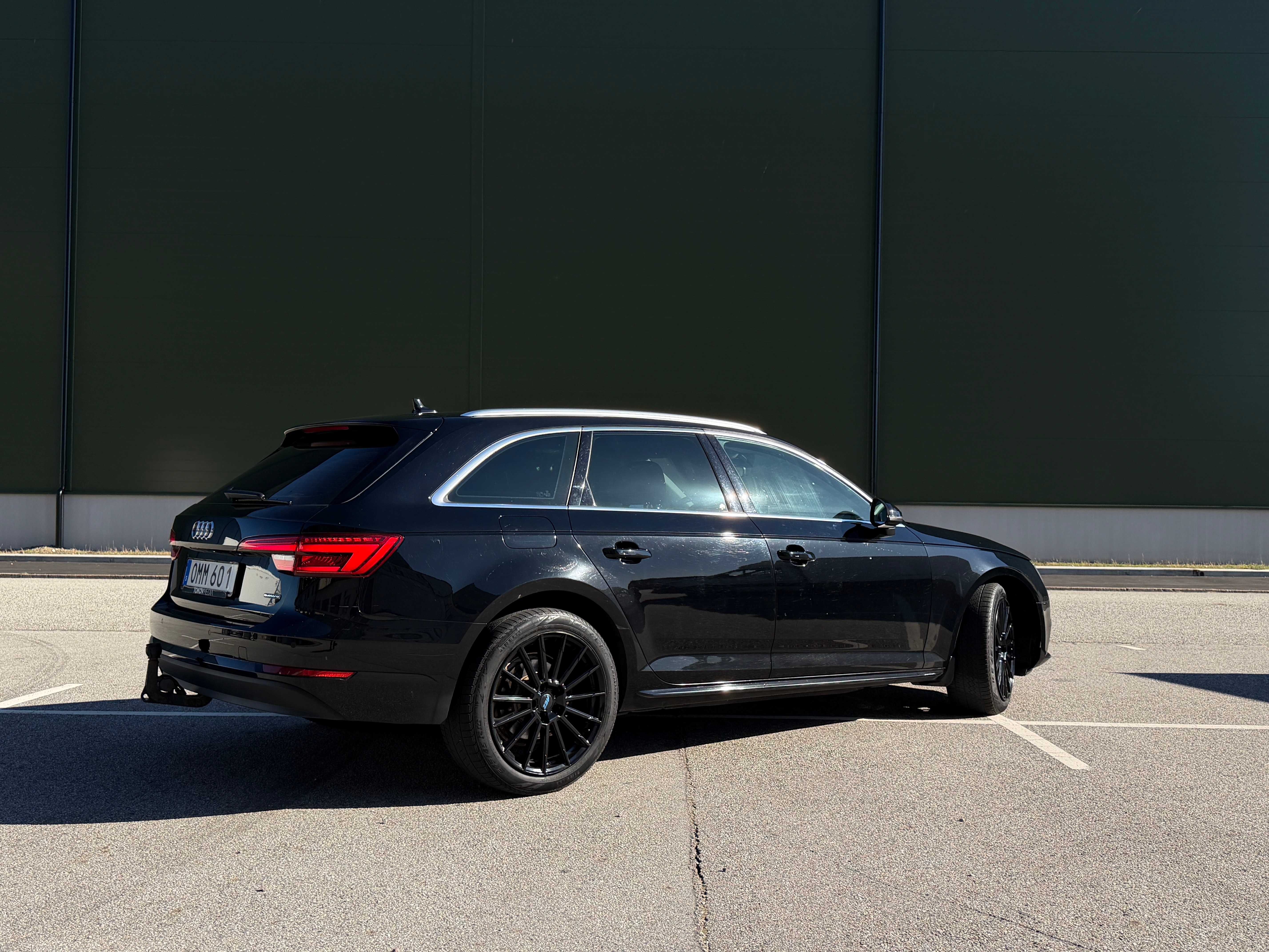 Audi A4 Avant 2.0 TDI Quattro S Tronic 2017, bild 5/10