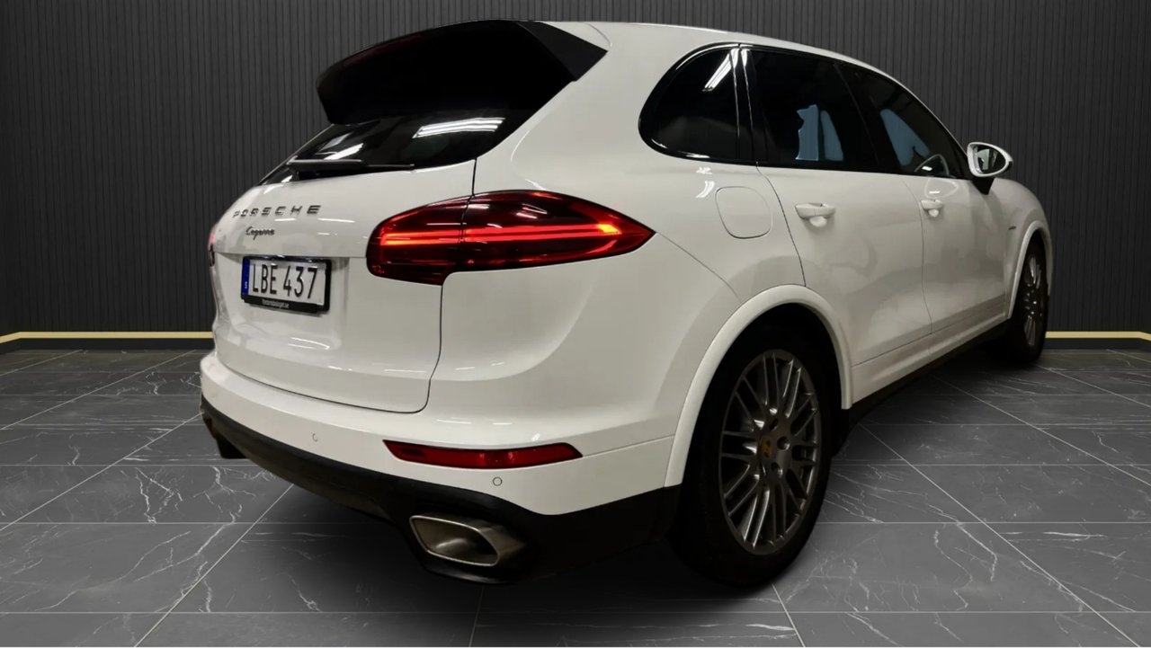 Porsche Cayenne 2017, photo 4/10