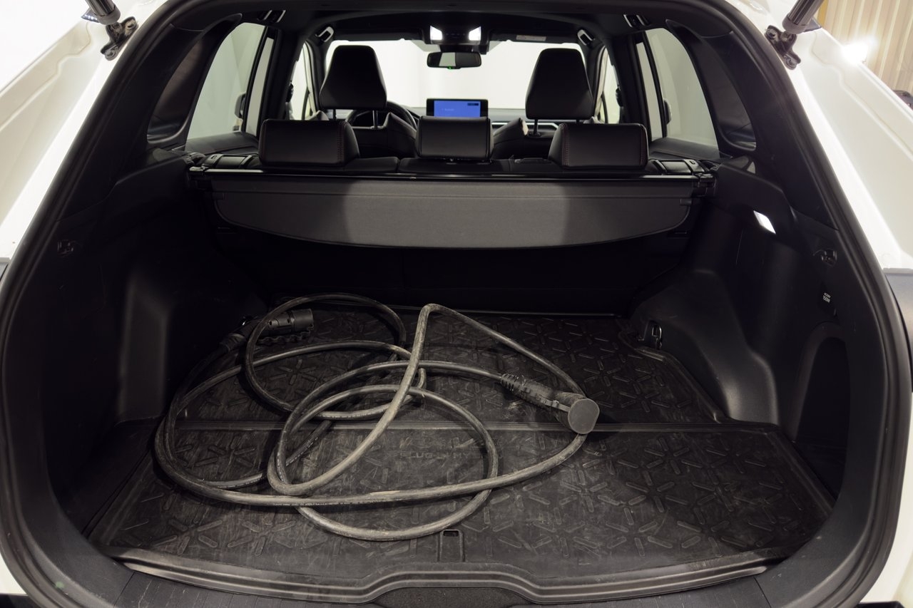 Toyota RAV4 2023, bild 7/23