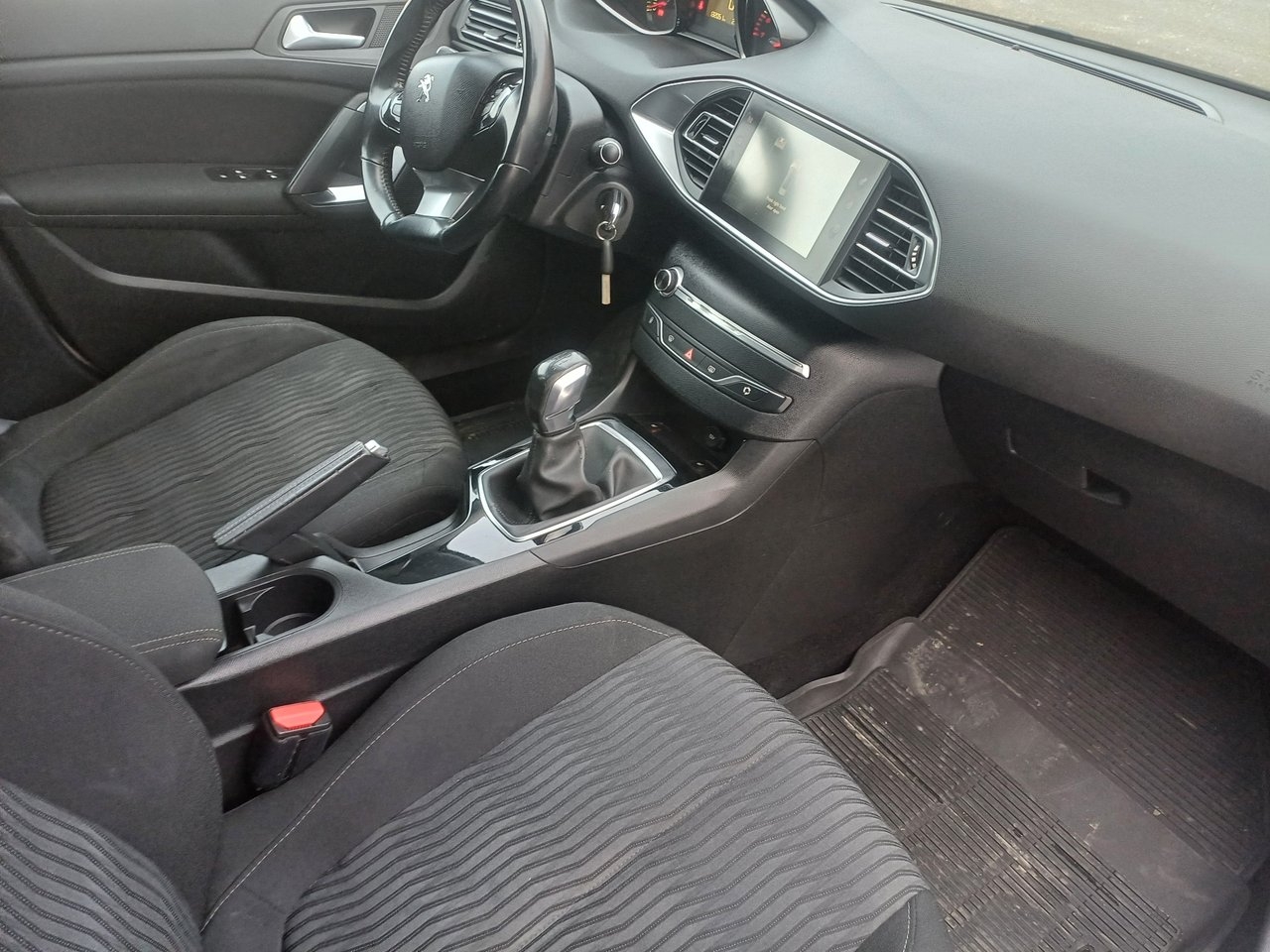 Peugeot 308 2015, bild 7/10