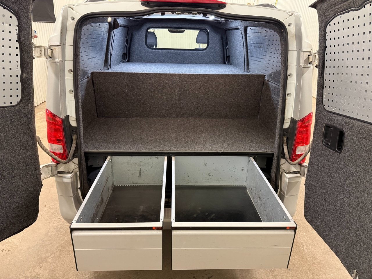 Mercedes-Benz Vito 2022, bild 7/25