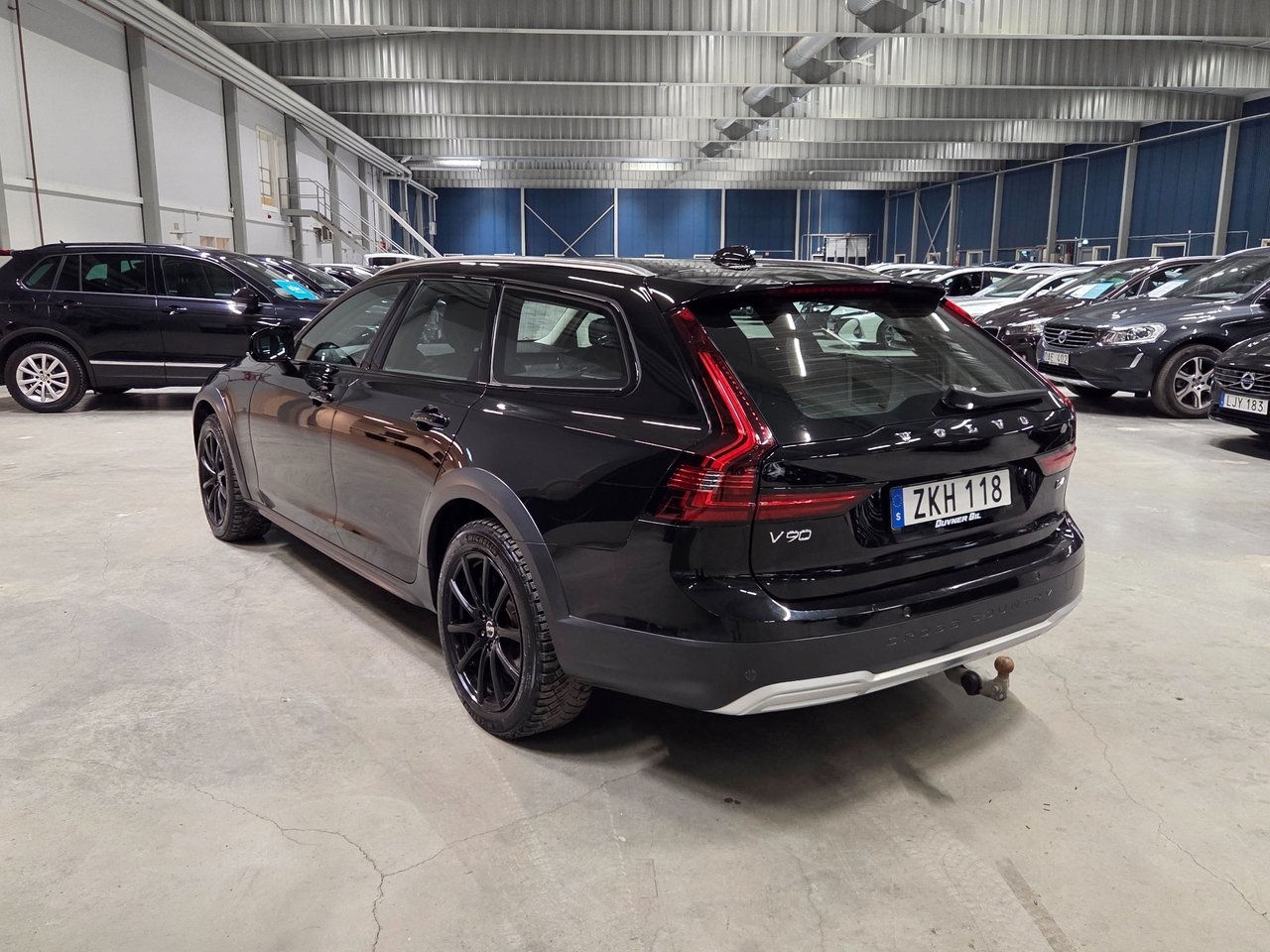 Volvo V90 Cross Country B4 AWD Aut 2022, photo 5/24