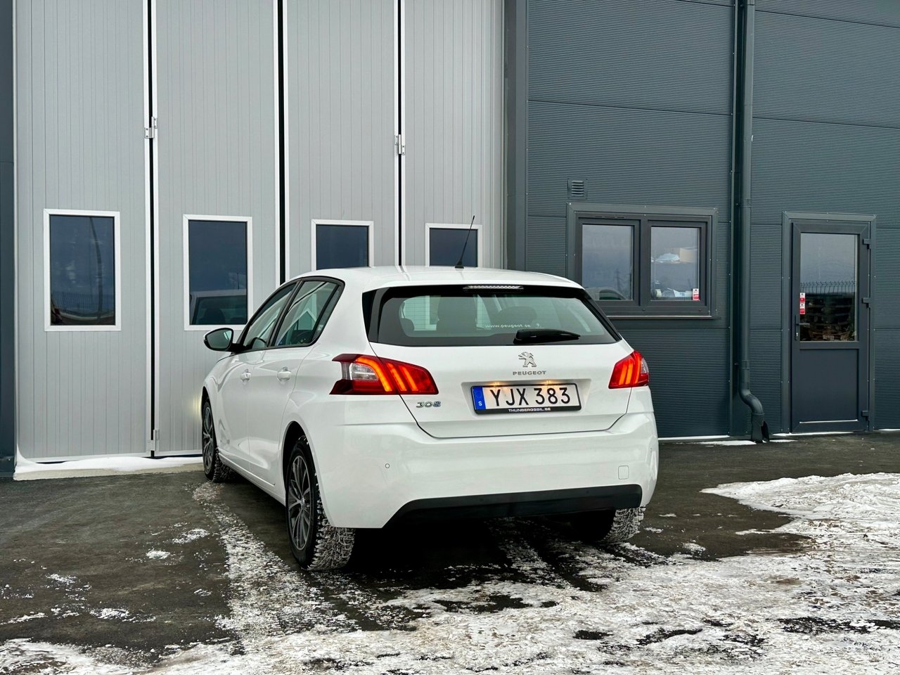 Peugeot 308 2017, bild 6/10