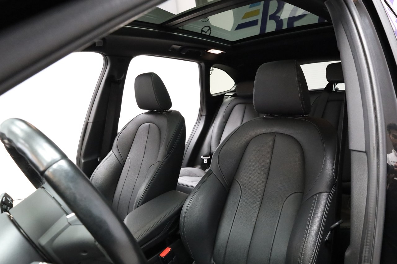 BMW X1 2021, photo 2/10