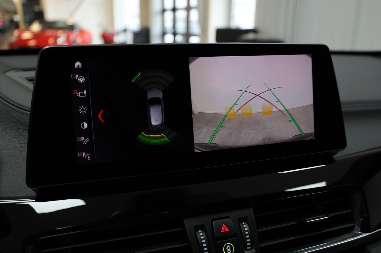 BMW X1 2021, photo 4/10