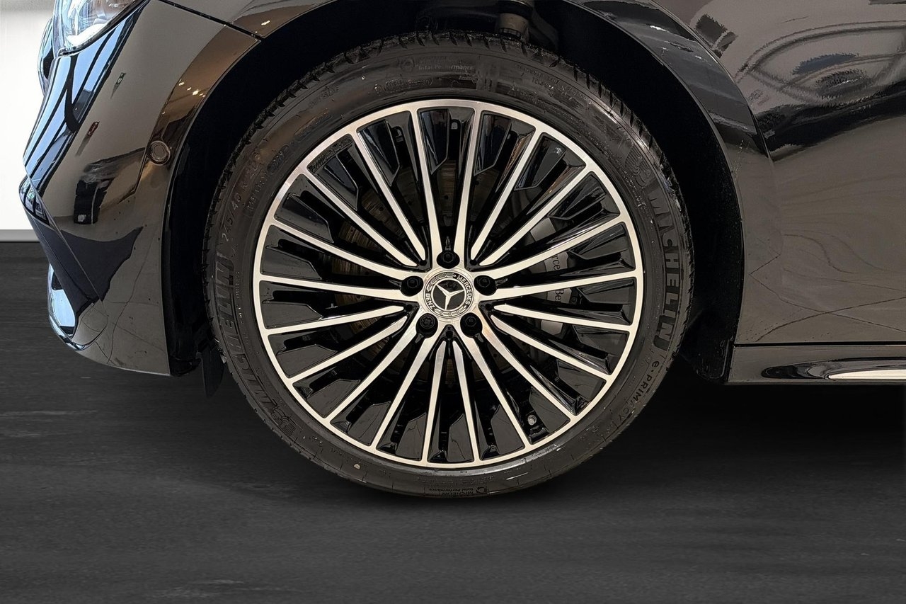 Mercedes-Benz E 300 e AMG Premium 2026, bild 5/10