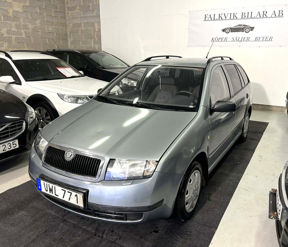 Skoda Fabia Kombi 2004, kuva 3/10