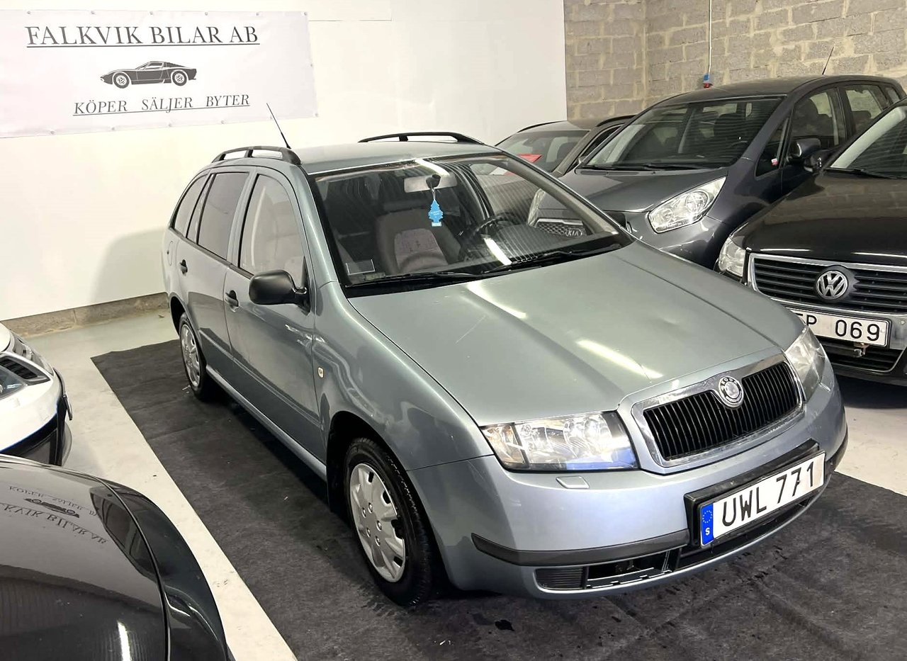 Skoda Fabia Kombi 2004, kuva 2/10