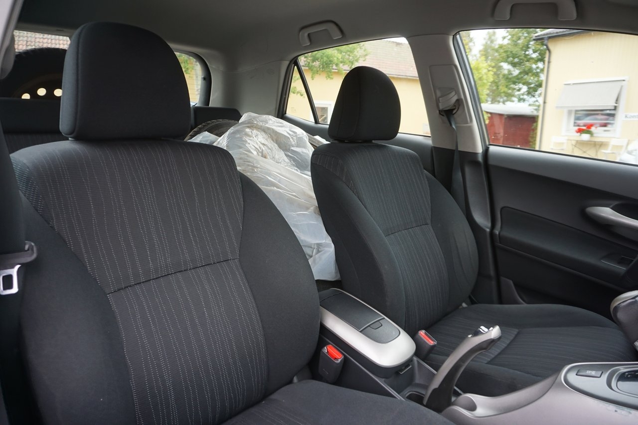 Toyota Auris 2007, bild 7/7