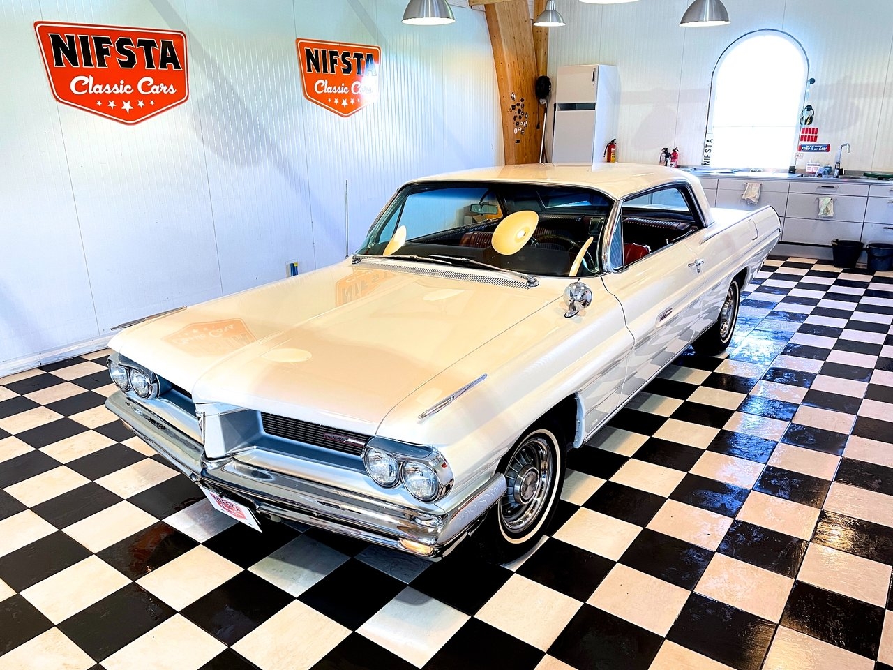 Pontiac Grand Prix