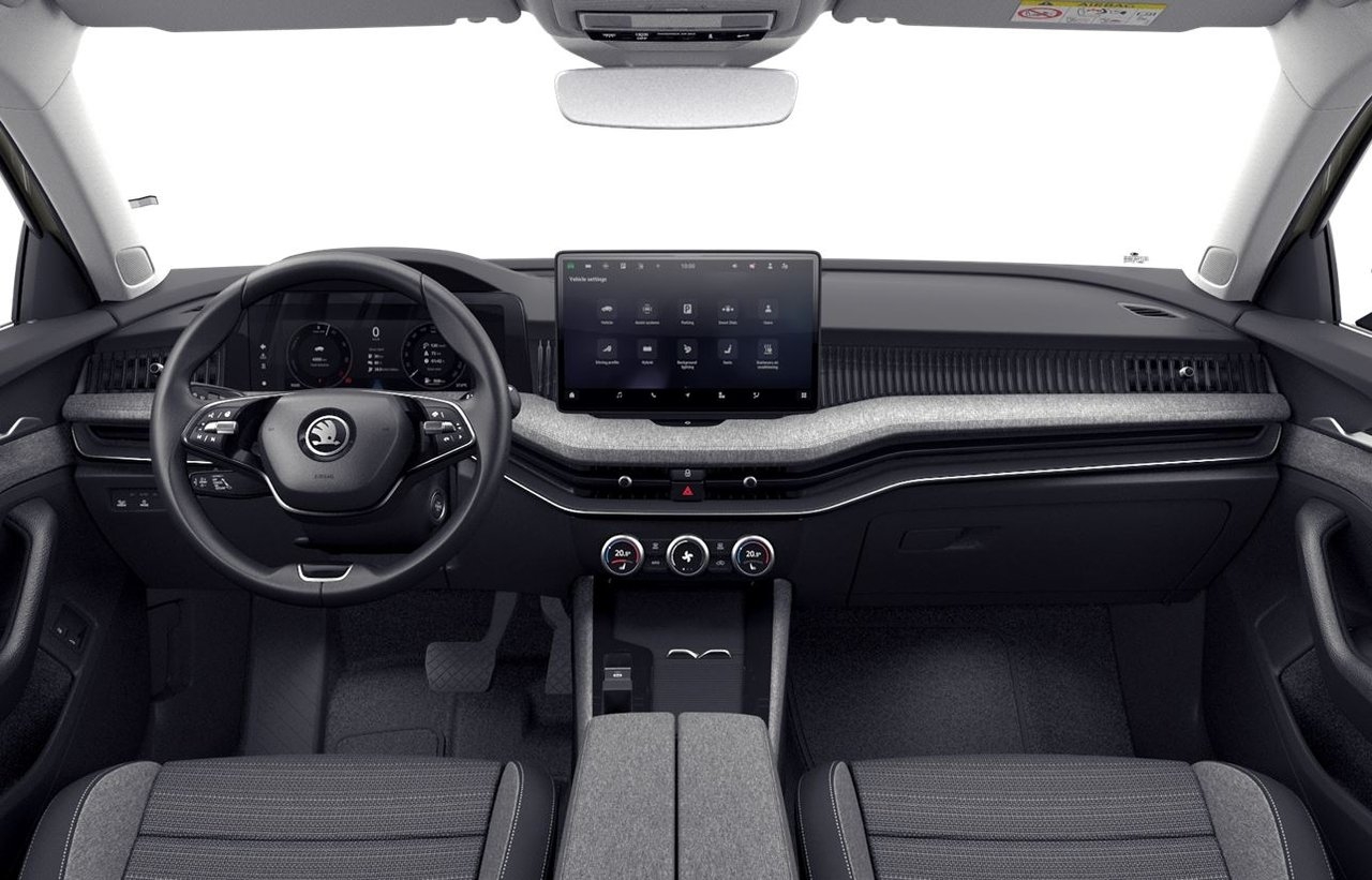 Skoda Superb 2026, photo 3/4