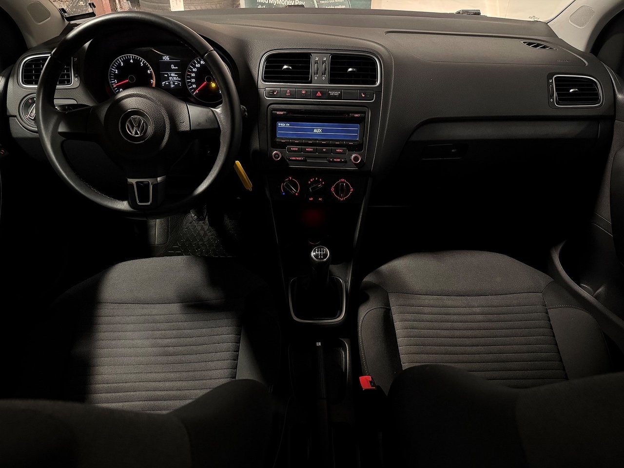 Volkswagen Polo 2012, bild 6/16