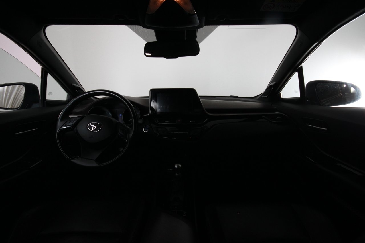 Toyota C-HR Hybrid CVT Executive 2019, kuva 5/5